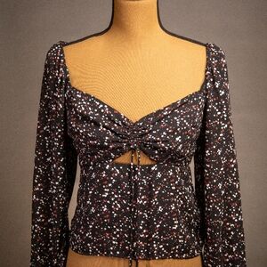 Abercrombie & Fitch Cut Out, Puff Sleeve Top